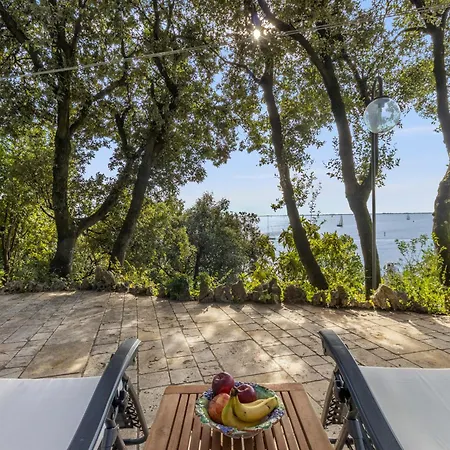Villa Private Bay - For 10 Pp, Private Pier *